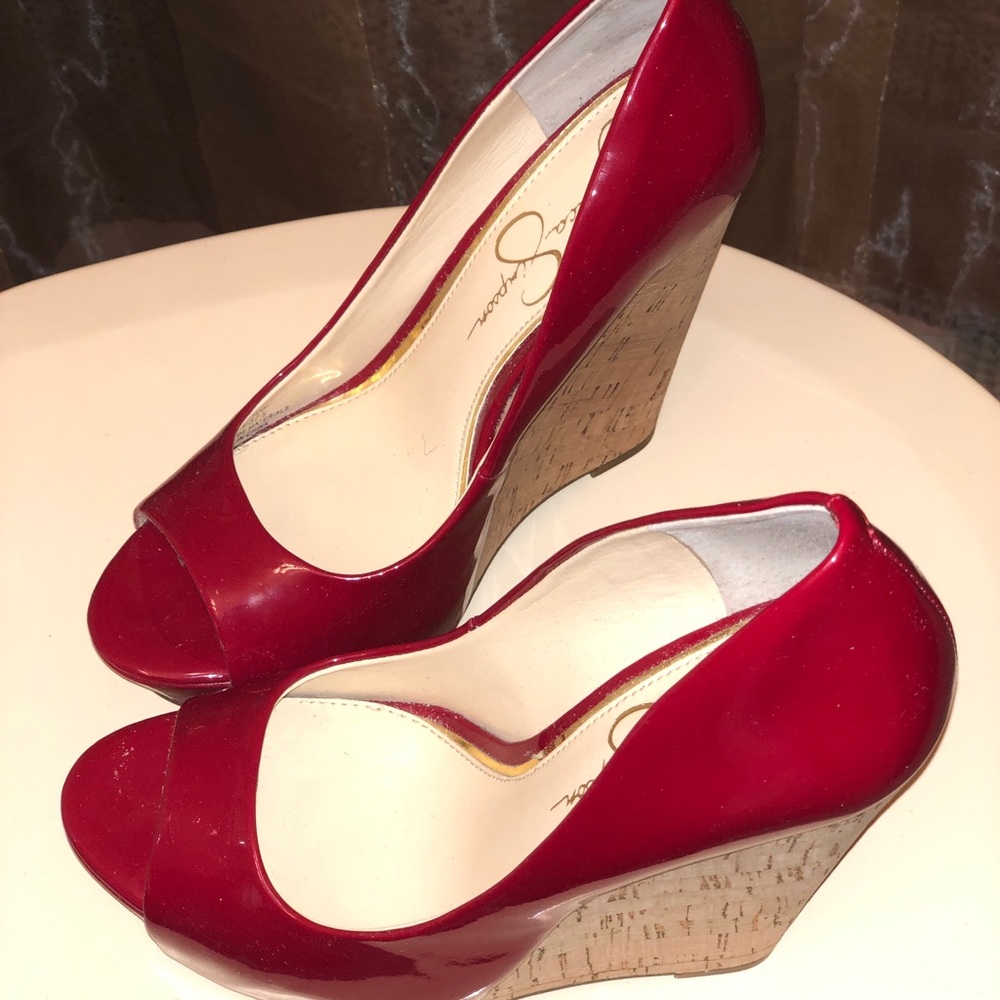 Red Wedges